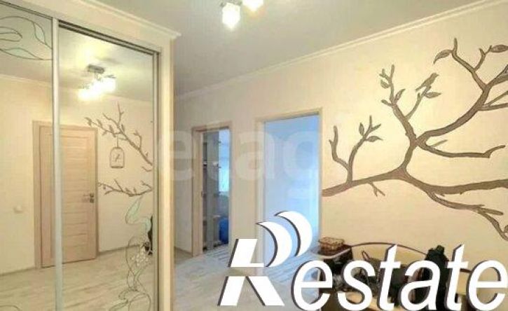 3-комн квартира улица Лукашова, 24,  д. 24