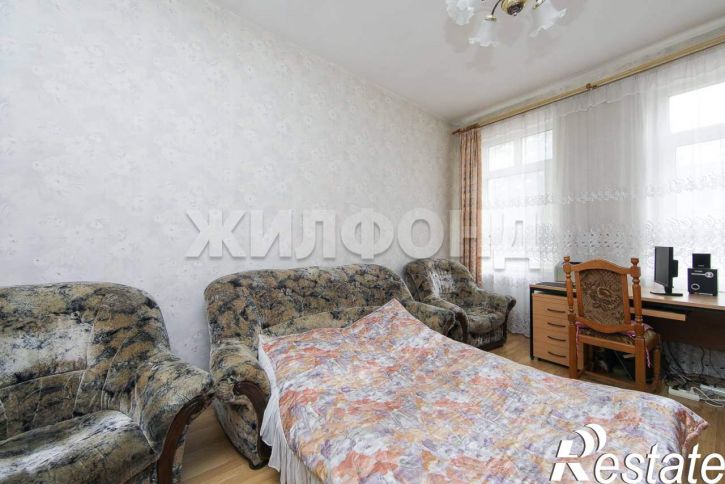 3-комн квартира Красная улица, д.28