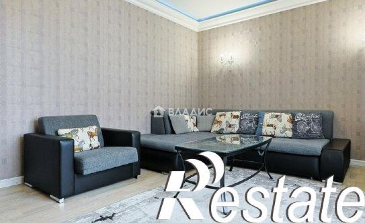 3-комн квартира Бассейная улица, 36,  д. 36
