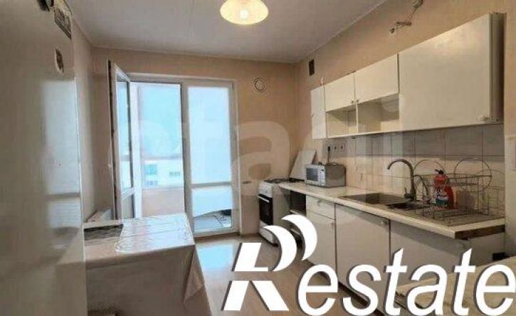 2-комн квартира улица Карташева, 46Е,  д. 46Е