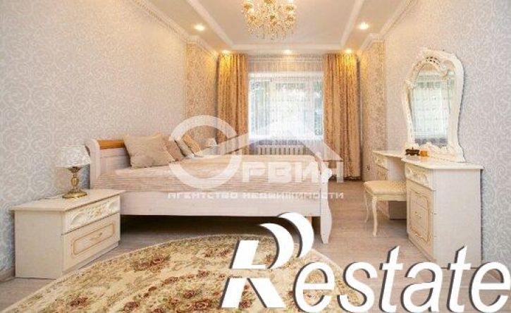 2-комн квартира улица Достоевского, 8,  д. 8