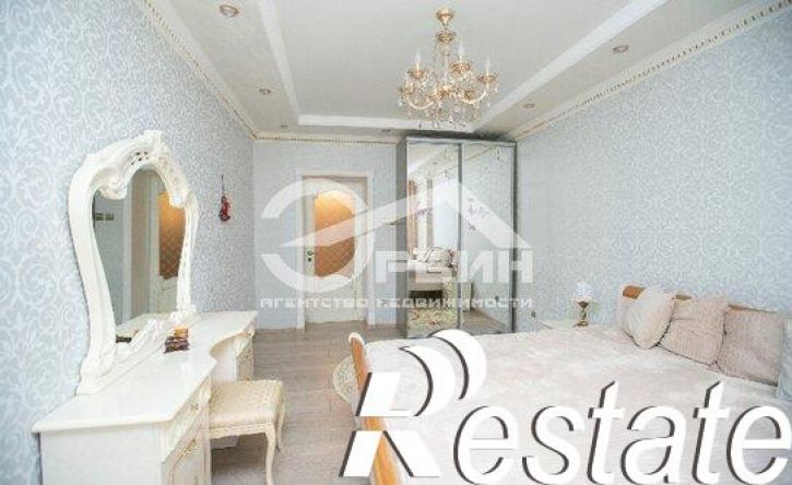 2-комн квартира улица Достоевского, 8,  д. 8
