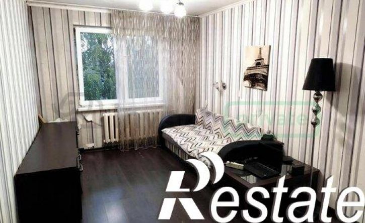 1-комн квартира улица Подполковника Емельянова, 248,  д. 248