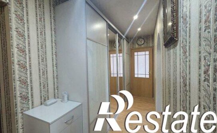 2-комн квартира Парковый переулок, 8,  д. 8