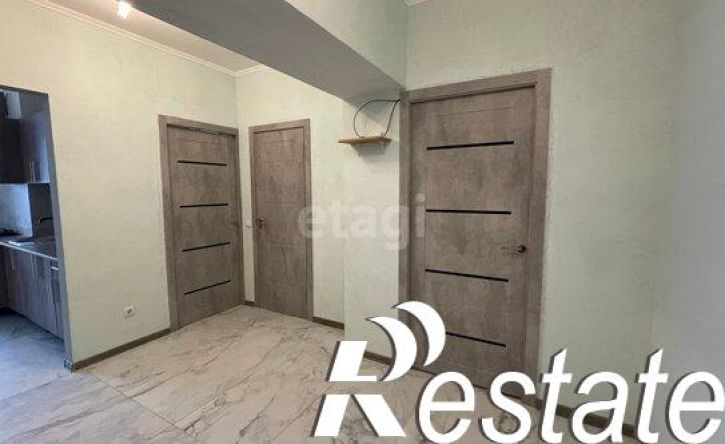 2-комн квартира Коммунистическая улица, 24,  д. 24