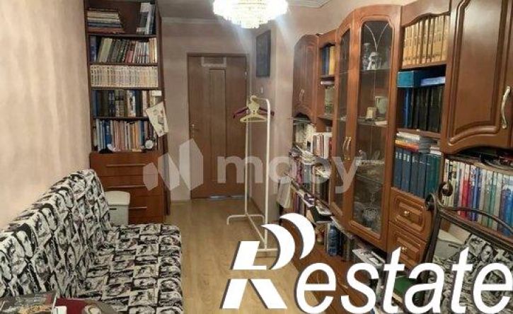 3-комн квартира проспект Калинина, 83,  д. 83