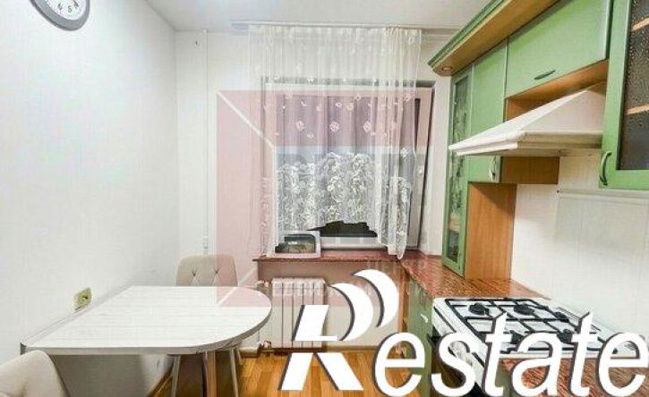 4-комн квартира улица Гайдара, 125,  д. 125