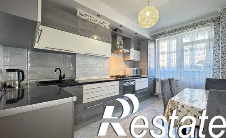 3-комн квартира улица Олега Кошевого, 13,  д. 13