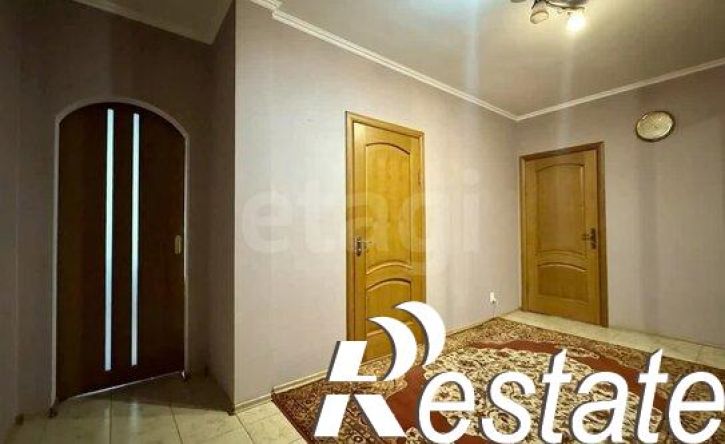 2-комн квартира улица Олега Кошевого, 5,  д. 5