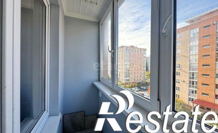 3-комн квартира улица Олега Кошевого, 13,  д. 13