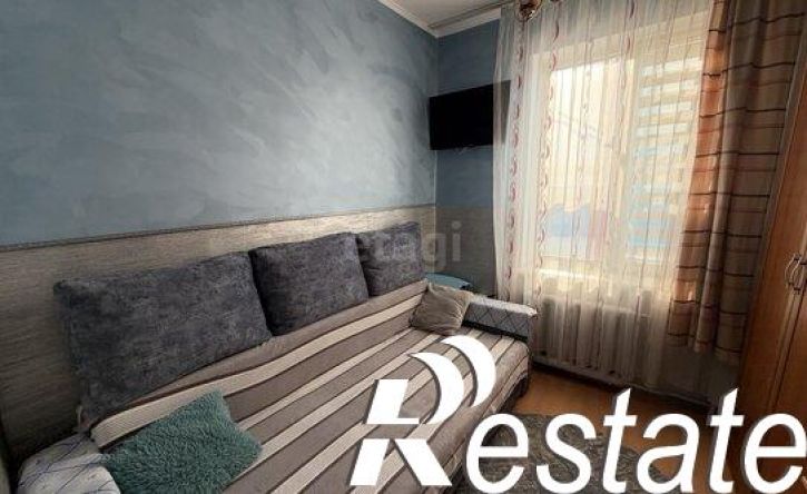 3-комн квартира Батальная улица, 43,  д. 43