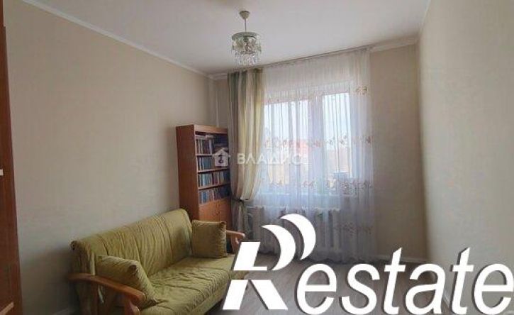 3-комн квартира улица Полковника Ефремова, 3,  д. 3