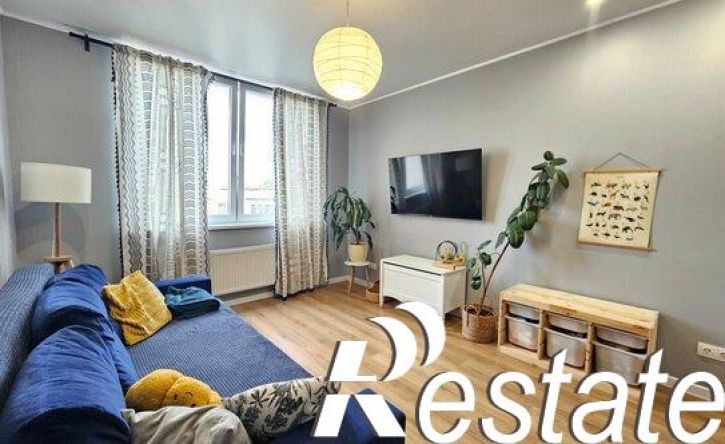 2-комн квартира улица Александра Невского, 261,  д. 261