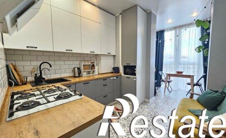 2-комн квартира улица Александра Невского, 261,  д. 261