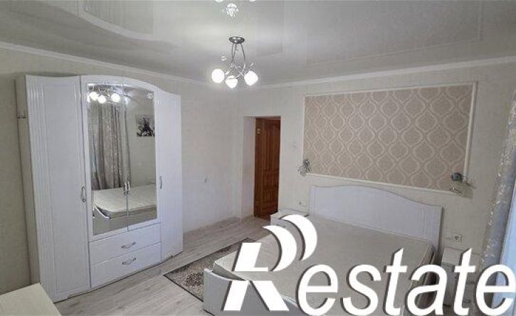 3-комн квартира улица Сержанта Мишина, 17А,  д. 17А